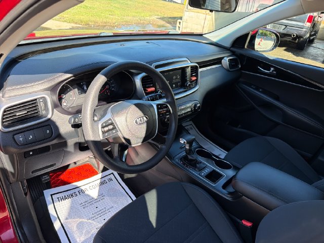Used 2020 Kia Sorento LX AWD/4WD image 14