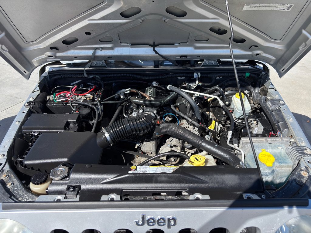 Used 2008 Jeep Wrangler X AWD/4WD image 9