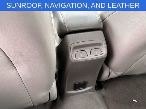 Used 2017 Chevrolet Cruze Premier image 12