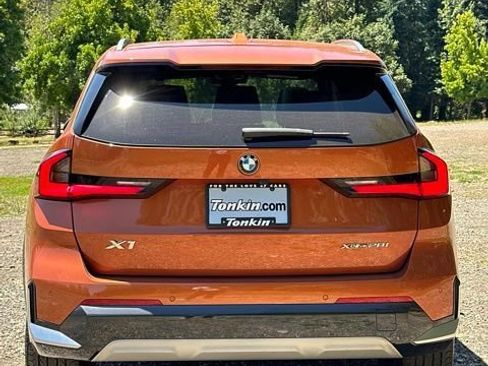 Used 2024 BMW X1 xDrive28i w/ Premium Package AWD/4WD image 8