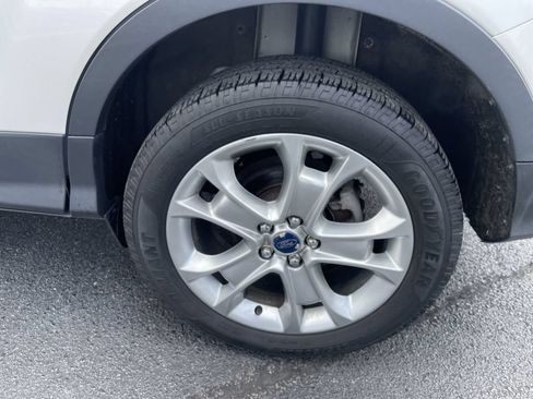 Used 2016 Ford Escape Titanium AWD/4WD image 8