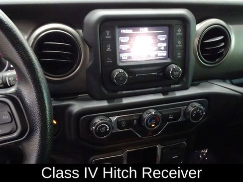 Used 2021 Jeep Gladiator Sport image 23