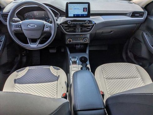 Used 2020 Ford Escape SE FWD image 16