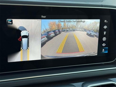 Used 2021 Mercedes-Benz GLS 450 4MATIC image 7