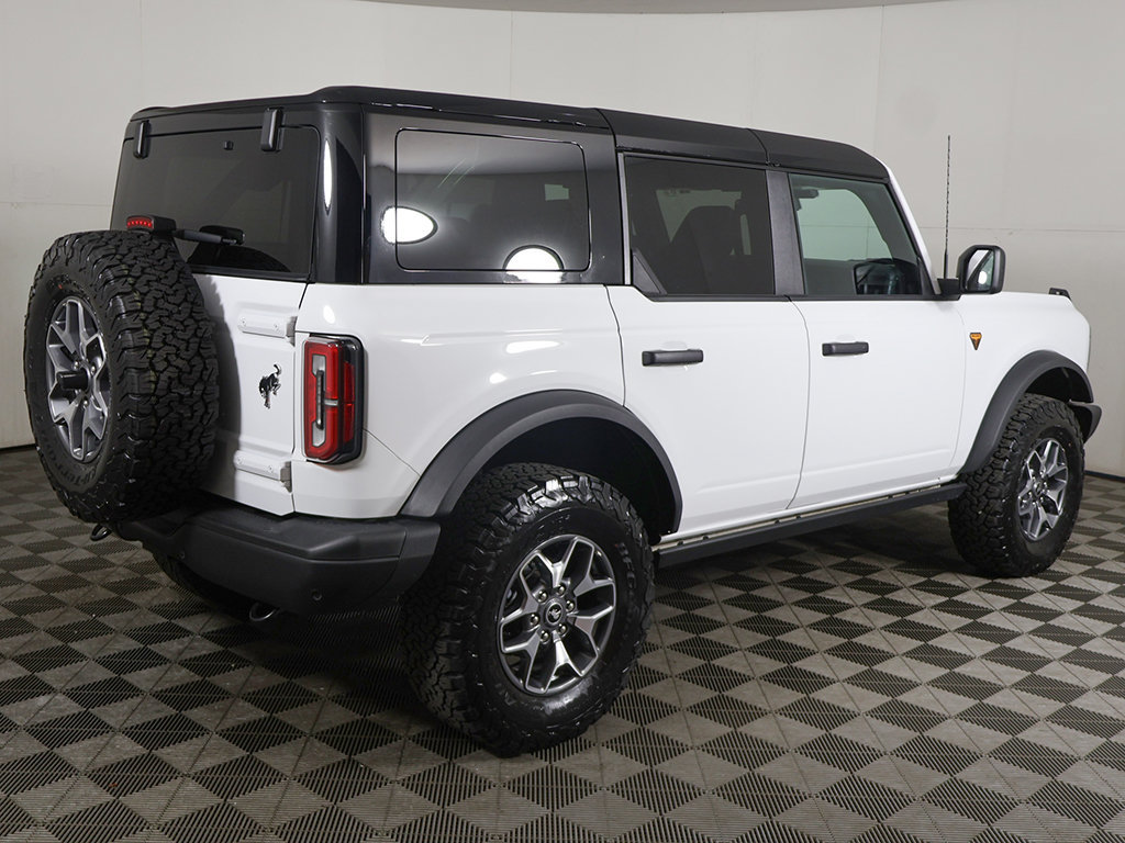 Used 2025 Ford Bronco Badlands AWD/4WD image 10