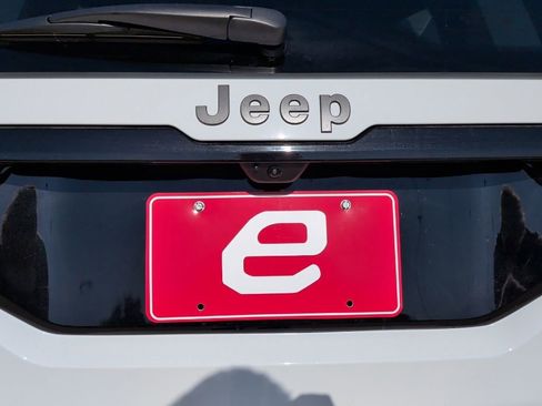 New 2026 Jeep Cherokee Overland image 50