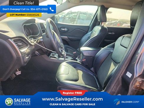 Used 2020 Jeep Cherokee Latitude Plus FWD image 9
