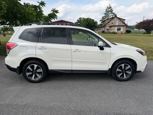 Used 2018 Subaru Forester 2.5i Limited AWD/4WD image 7