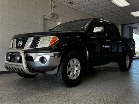 Used 2005 Nissan Frontier NISMO AWD/4WD image 21