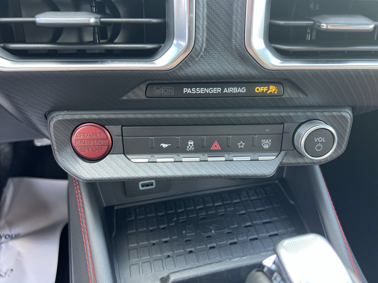 Used 2024 Ford Mustang GT Premium RWD image 28