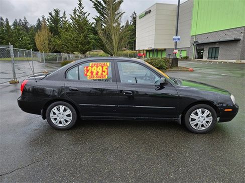 Used 2003 Hyundai Elantra GLS image 2