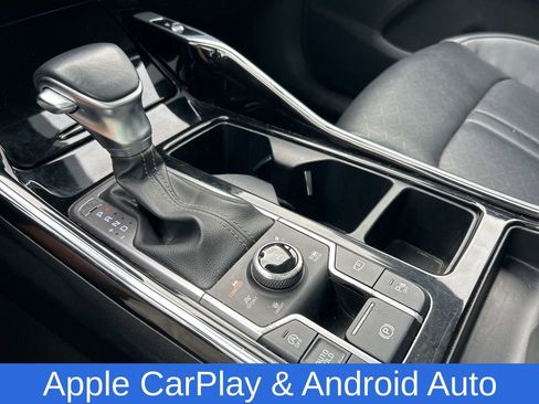 Used 2023 Kia Sorento SX image 29