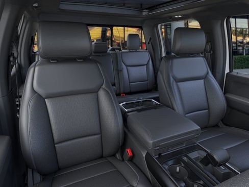 New 2025 Ford F150 Lariat w/ Equipment Group 502A High image 10