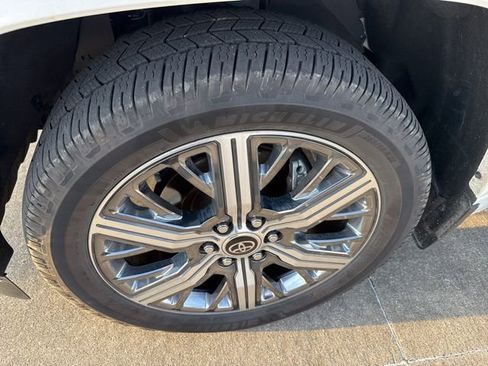 Used 2023 Toyota Sequoia Capstone image 2