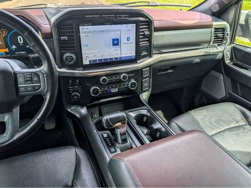 Used 2023 Ford F150 Lariat w/ Equipment Group 502A High image 19