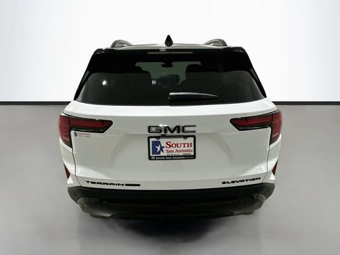 Used 2026 GMC Terrain Elevation w/ Black Edition AWD/4WD image 6