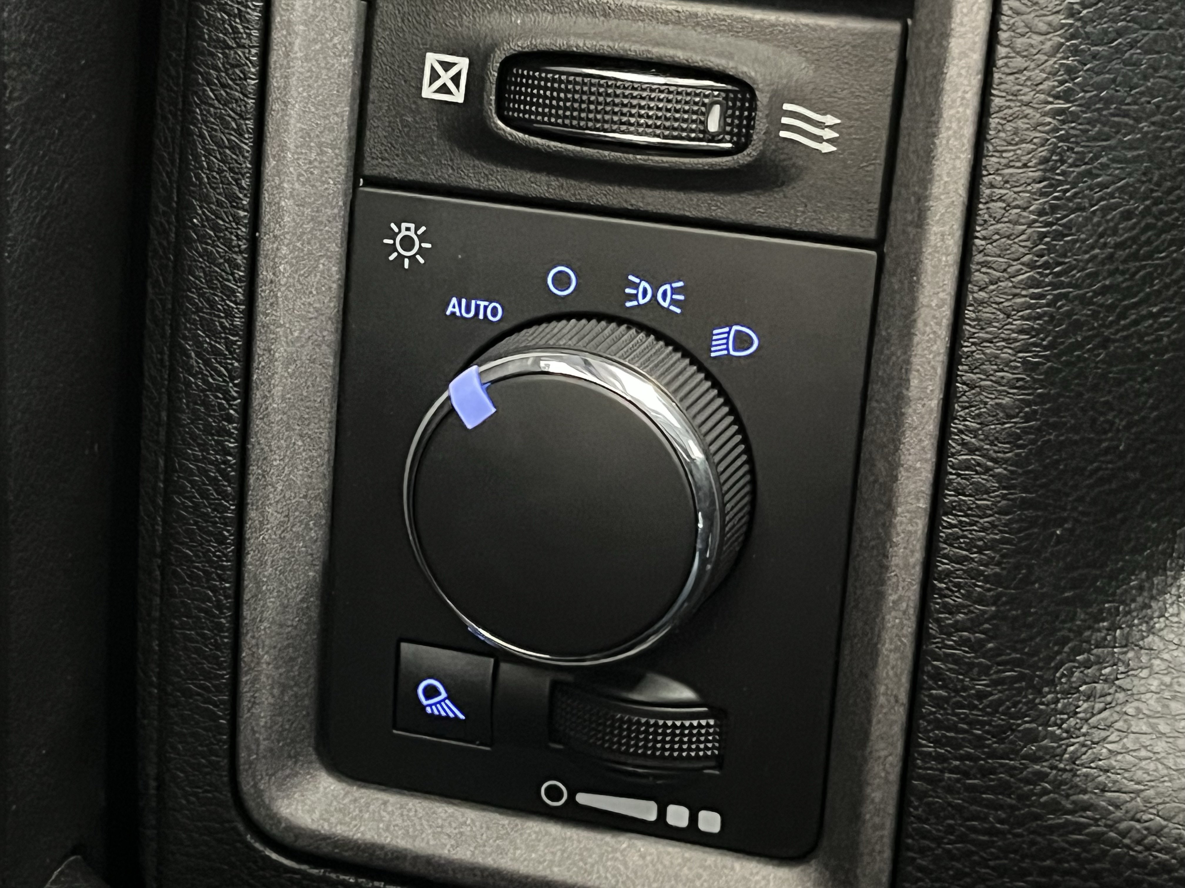 Used 2017 RAM 2500 Tradesman w/ Chrome Appearance Group AWD/4WD image 29