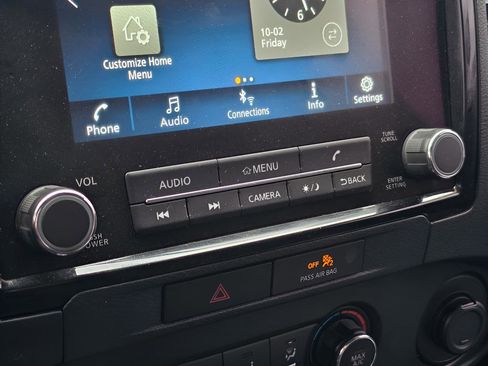 Used 2022 Nissan Frontier S w/ Technology Package RWD image 13