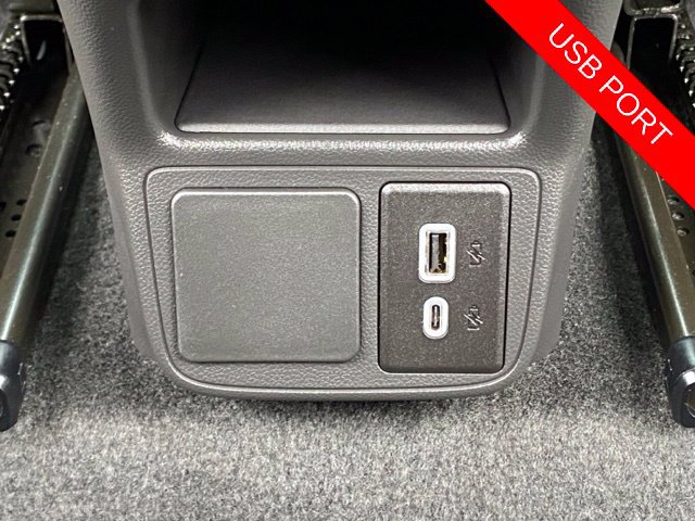 Used 2025 Buick Encore GX Sport Touring FWD image 39