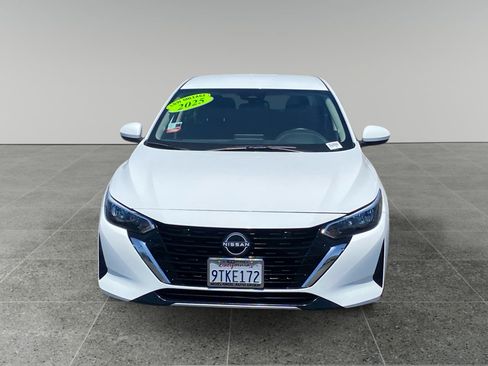 Used 2025 Nissan Sentra S FWD image 8