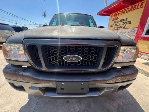 Used 2004 Ford Ranger XLT RWD image 2