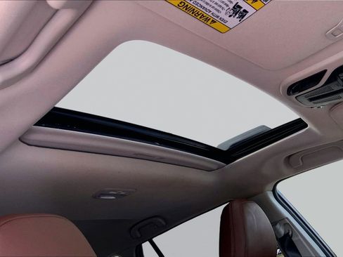 Used 2025 Subaru Outback Touring AWD/4WD image 26