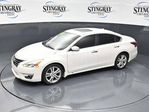 Used 2014 Nissan Altima 3.5 SL FWD image 23
