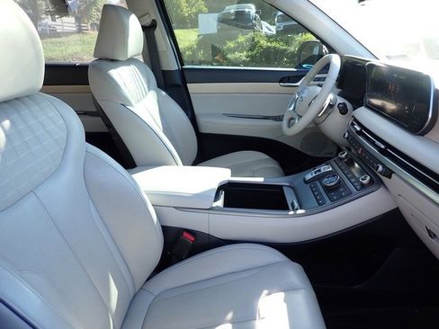 Used 2023 Hyundai Palisade Limited image 10