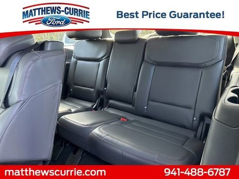 New 2025 Ford Expedition Active image 13