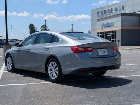 Used 2023 Chevrolet Malibu LT FWD image 3