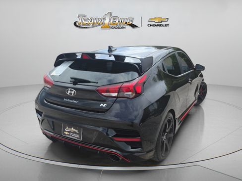 Used 2022 Hyundai Veloster N FWD image 8