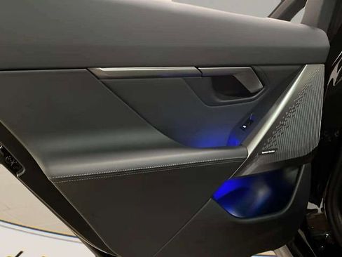 Used 2025 BMW i5 eDrive40i image 59