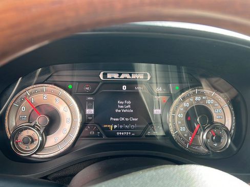 Used 2021 RAM 1500 Limited AWD/4WD image 14