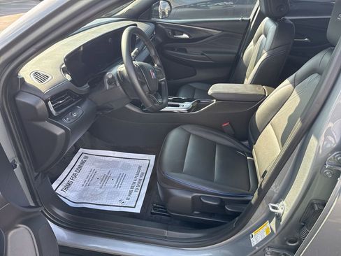Used 2025 Buick Envista Sport Touring FWD image 20