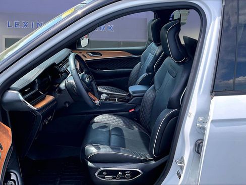 Used 2023 Jeep Grand Cherokee L Summit image 21