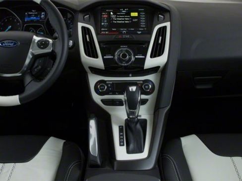 Used 2013 Ford Focus Titanium image 13