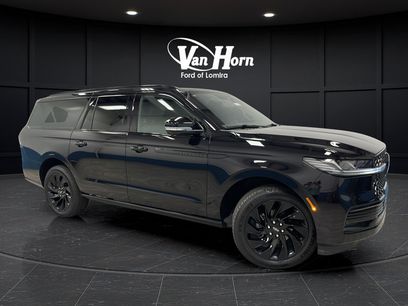 Used 2025 Lincoln Navigator L Reserve w/ Jet Appearance Package