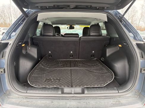 Used 2021 Jeep Cherokee Latitude Lux w/ Comfort/Convenience Group image 21