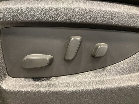 Used 2015 Chevrolet Tahoe LT w/ Luxury Package image 13