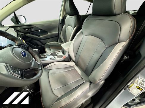 New 2026 Subaru Crosstrek 2.5i Limited w/ Crosstrek Mirror Package image 21