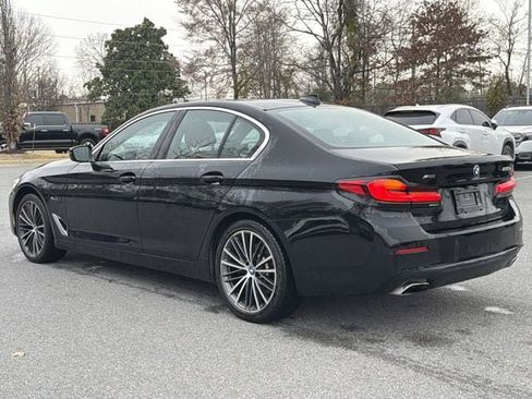 Used 2023 BMW 530e xDrive image 5