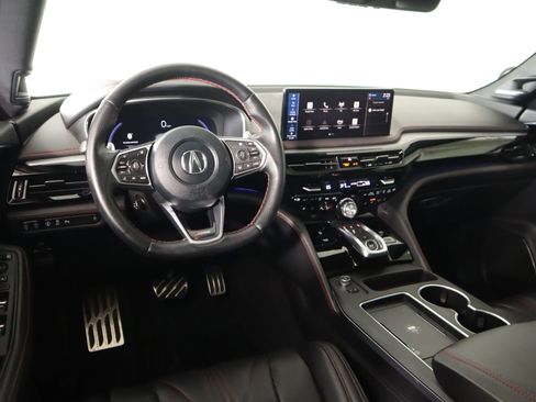 Used 2025 Acura MDX A-Spec image 2