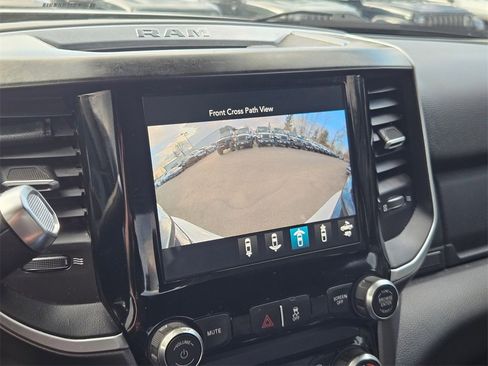 Certified 2019 RAM 2500 Big Horn w/ Night Edition image 26