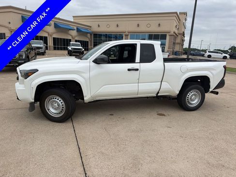 Used 2024 Toyota Tacoma SR RWD image 2