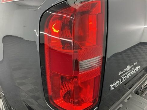 Used 2017 Chevrolet Colorado Z71 image 23