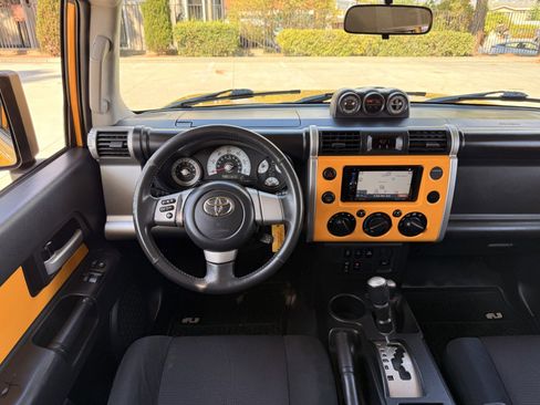 Used 2007 Toyota FJ Cruiser 4WD image 20