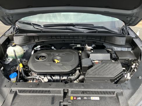 Used 2019 Hyundai Tucson Value FWD image 35