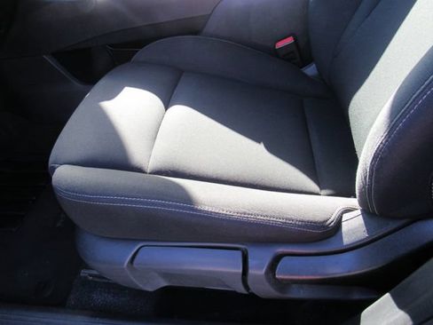 Used 2024 Nissan Rogue S AWD/4WD image 22