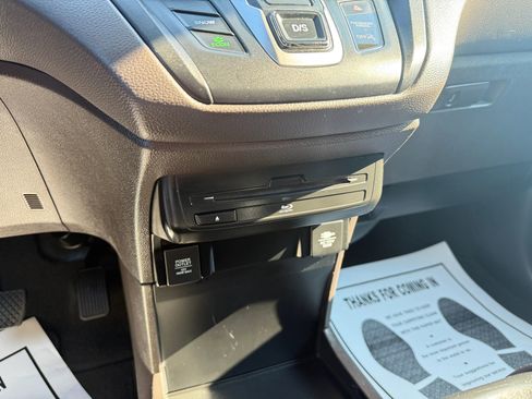 Used 2018 Honda Odyssey EX-L image 31