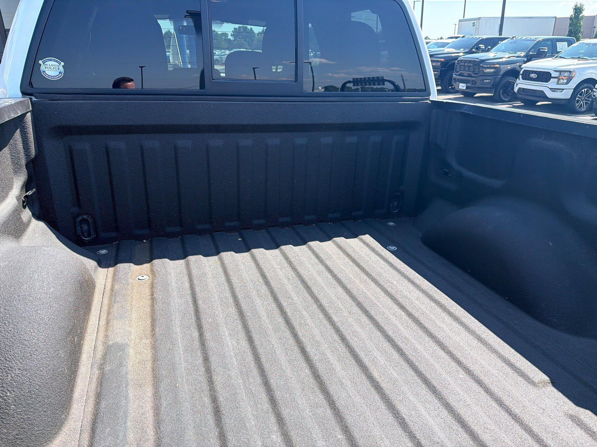 Used 2014 Ford F150 Raptor w/ Equipment Group 801A Luxury AWD/4WD image 4